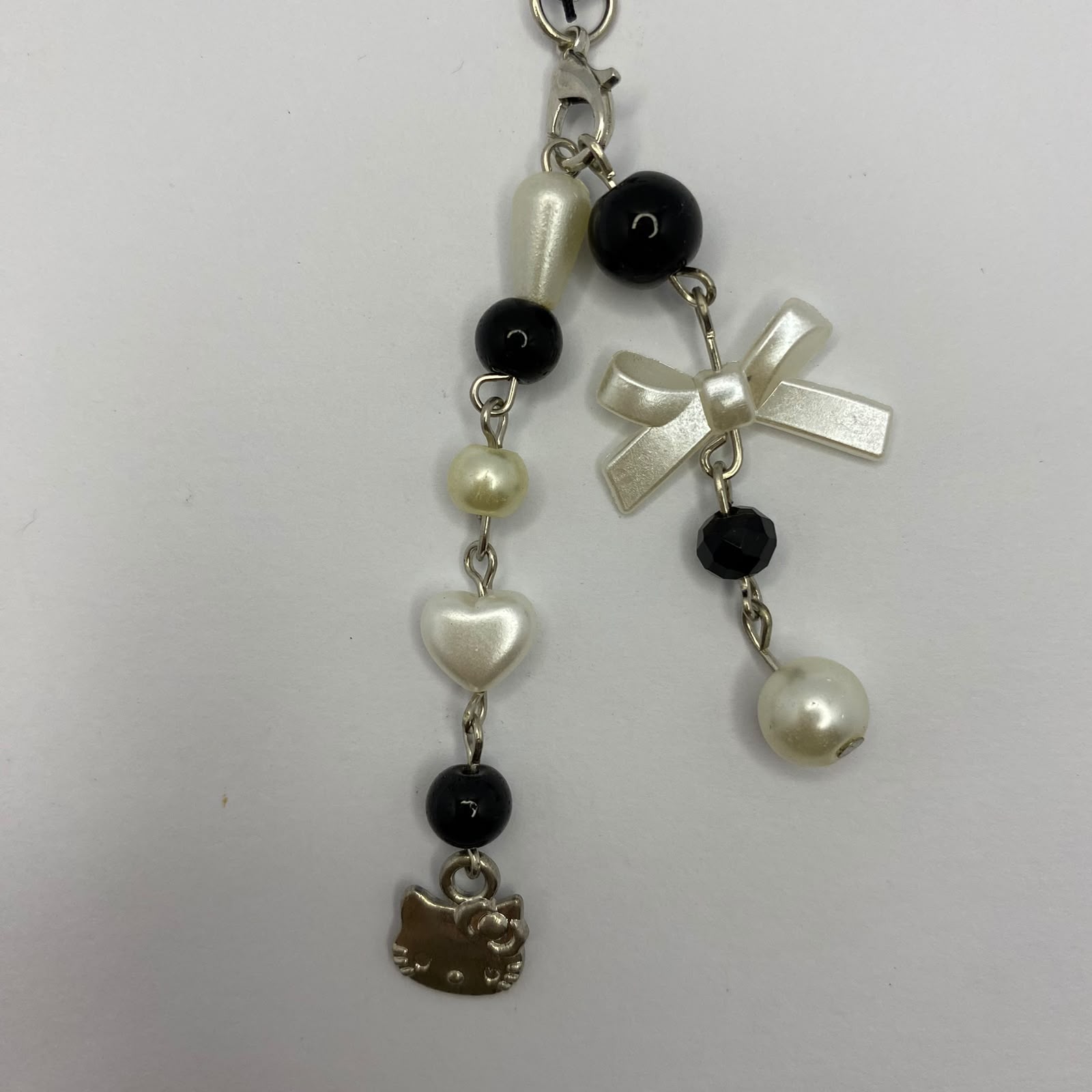 Hello Kitty Phonecharm - Image 2
