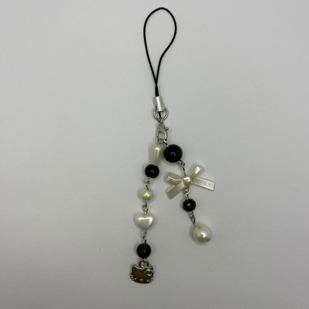 Hello Kitty Phonecharm
