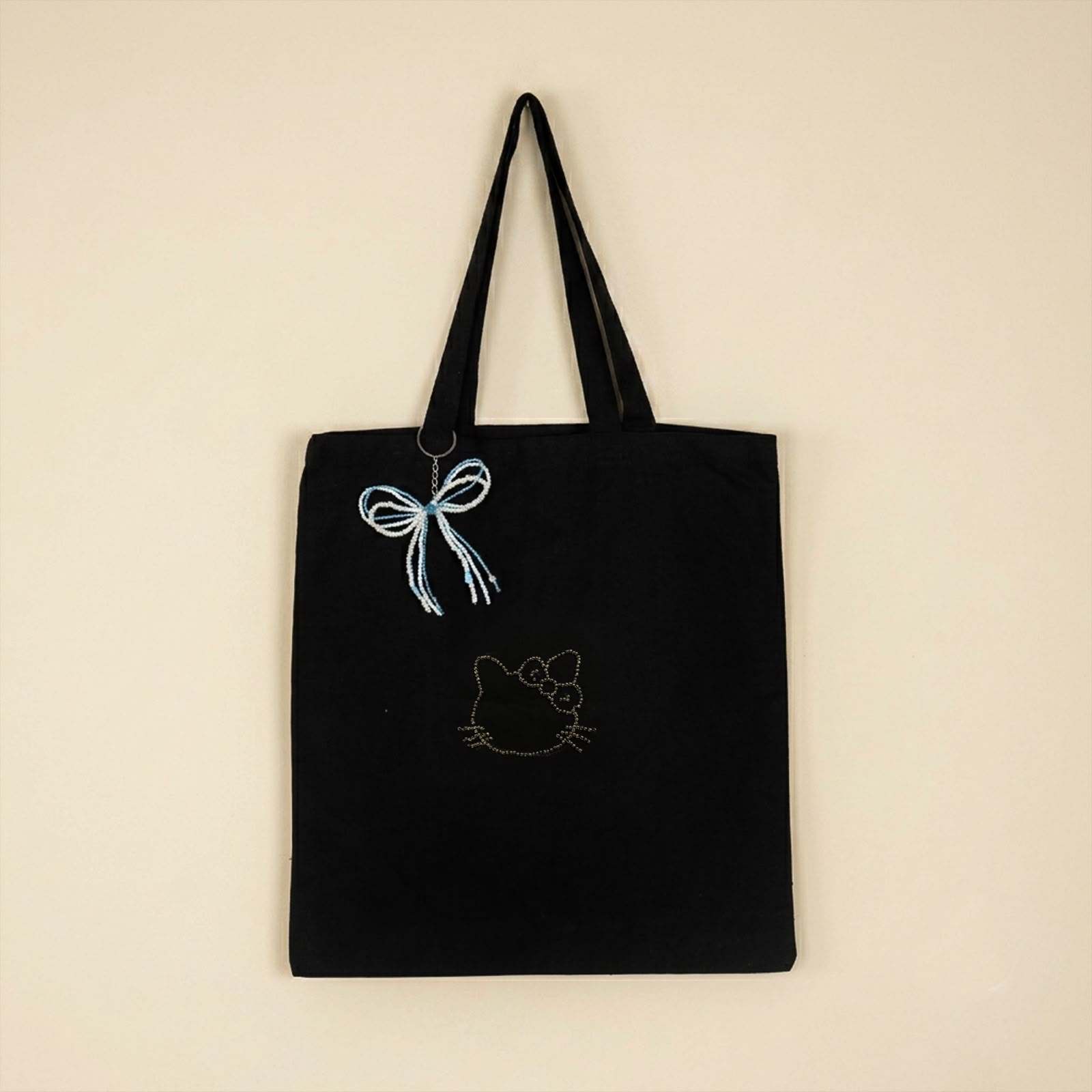 Hello Kitty Black - Image 1