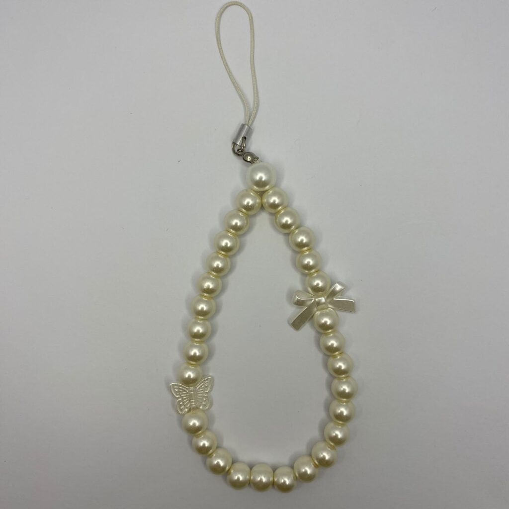Pearl Phonecharm